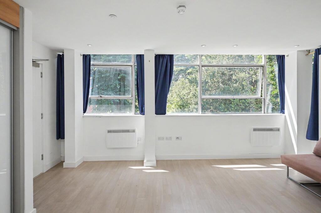 9 Nellis Hall, Newsom Place, Hatfield Road, St Albans, AL1 3AN – další