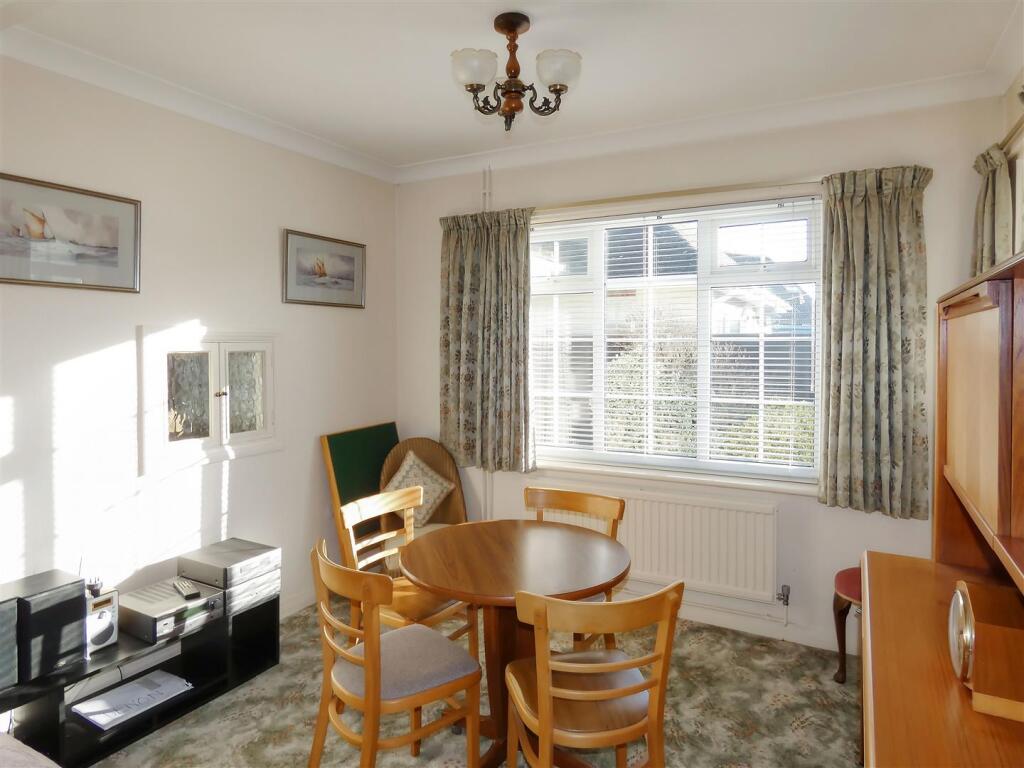 Willow Avenue, Rustington - More