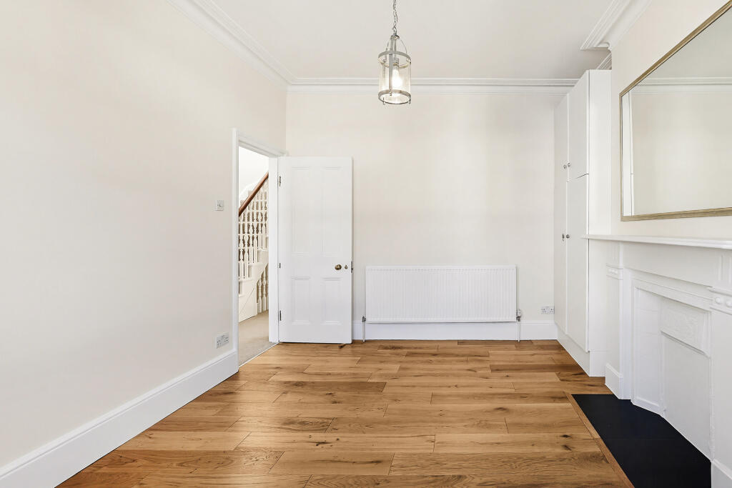 4 bedroom terraced house for rent