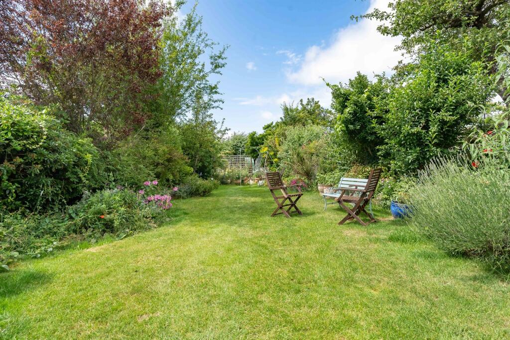 House in Reading, Caversham Heights - View 3
