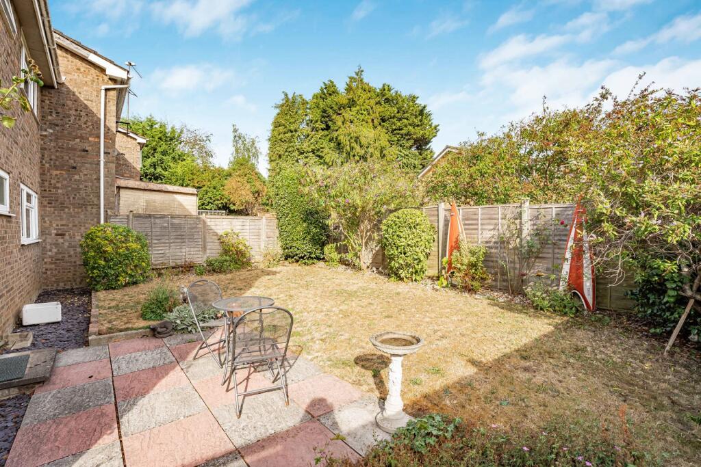 Apartment in East Hampshire, Wooteys, Alton - More