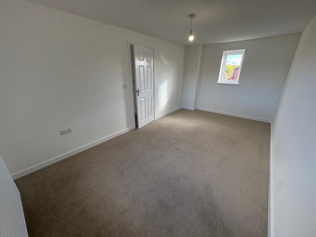 House in Nottingham - View 4