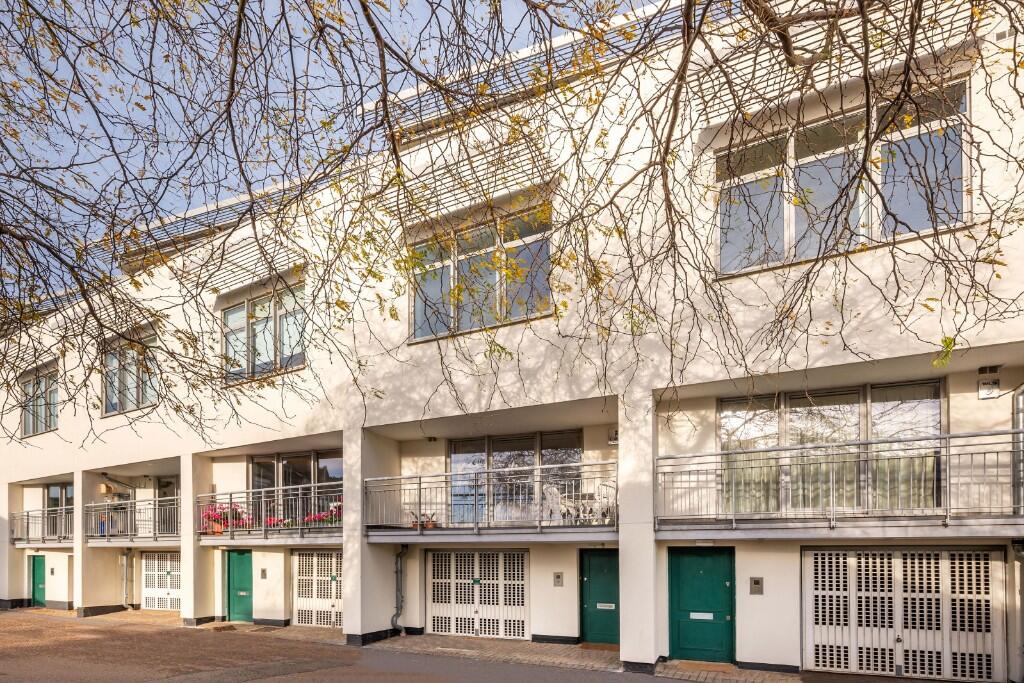 Main image of property: Vineyard Path, London, SW14