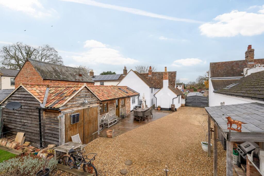 High Street, Great Barford, MK44 photo 3