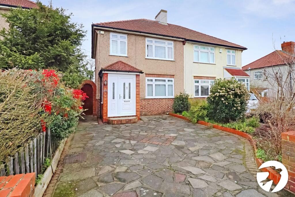 Main image of property: Parsonage Manorway, Belvedere, Kent, DA17