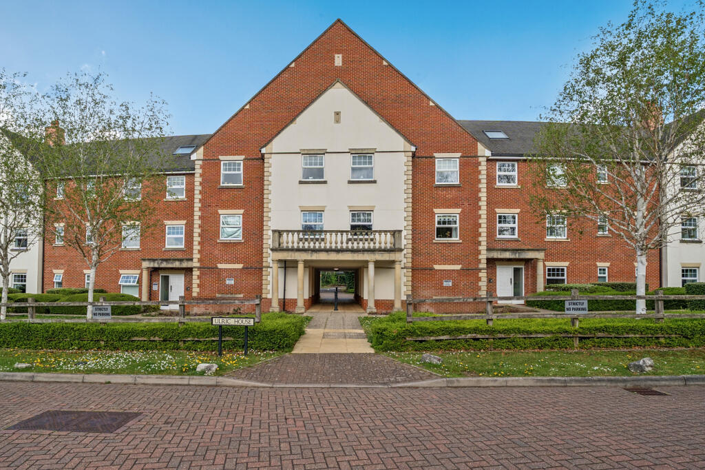 Main image of property: Waleron Road, Fleet, GU51