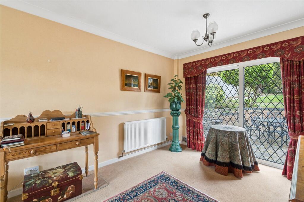House in Dacorum, Chiltern Park, Berkhamsted - View 3