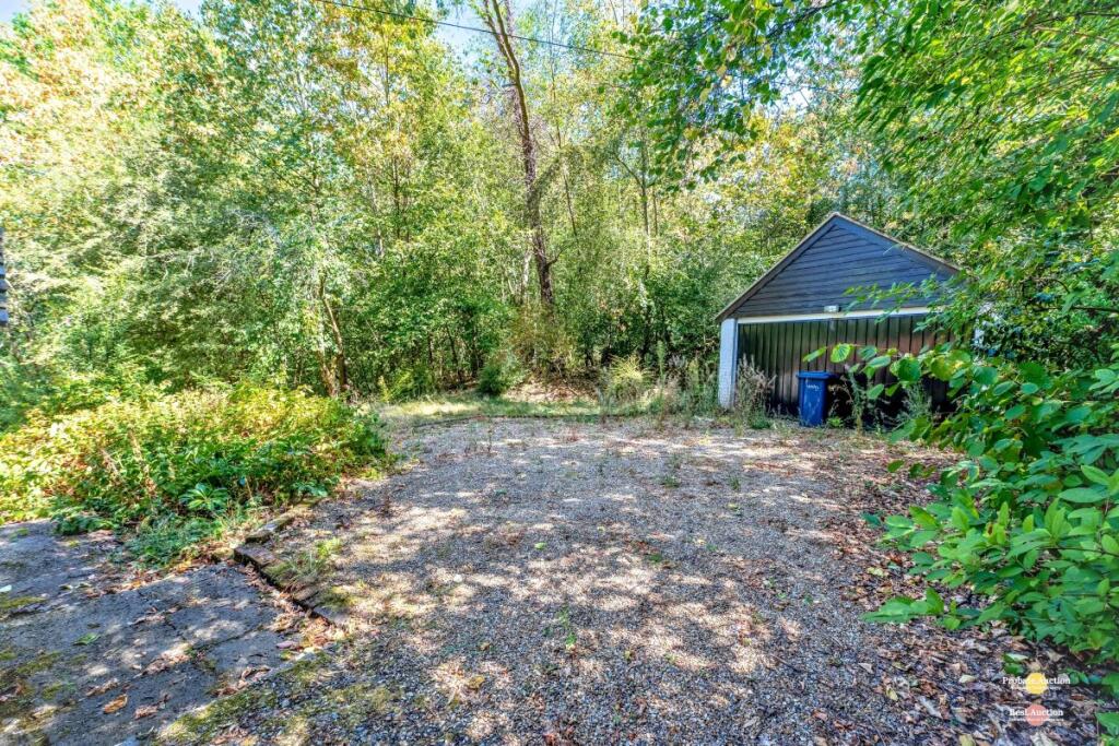 House in Waverley, Ansteadbrook, Chiddingfold - View 5
