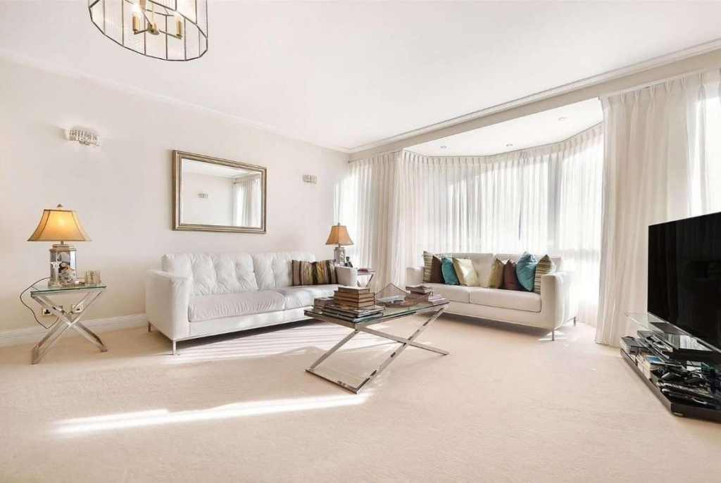 Main image of property: Balmoral Court, Queen's Terrace, London