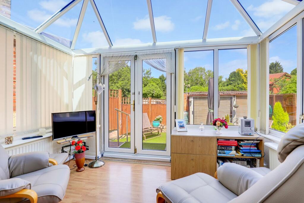 House in Nottingham, Gedling - View 3