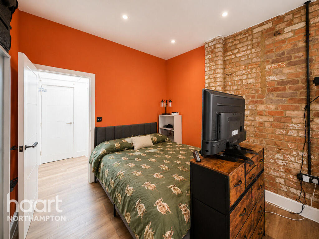 Dunster Street, Northampton - View 6