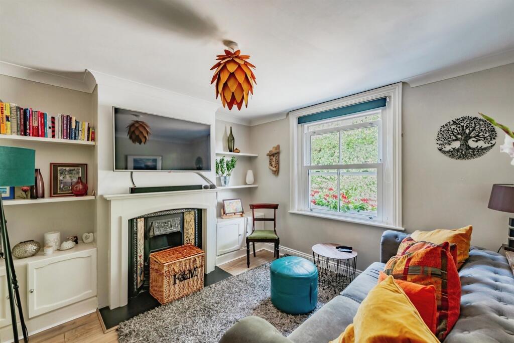 House in Mid Sussex, Worth - View 2