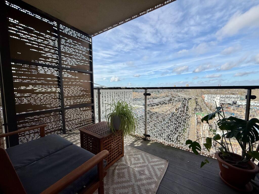 Apartment in London - View 5