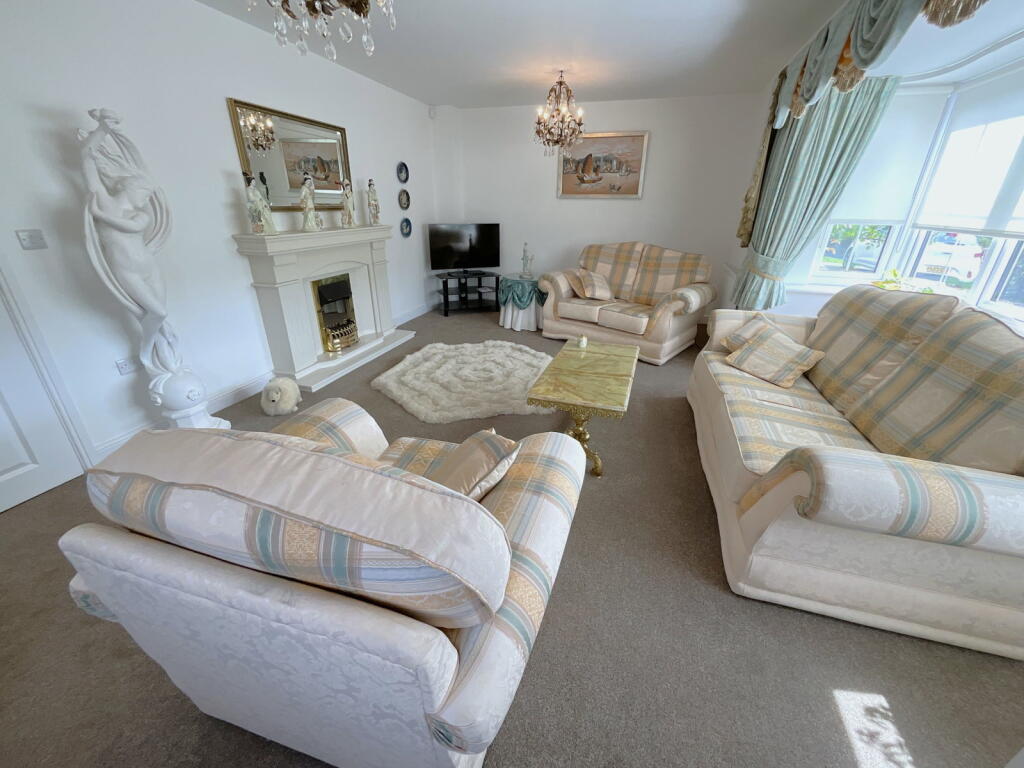 House in Sandwell, West Midlands - View 5