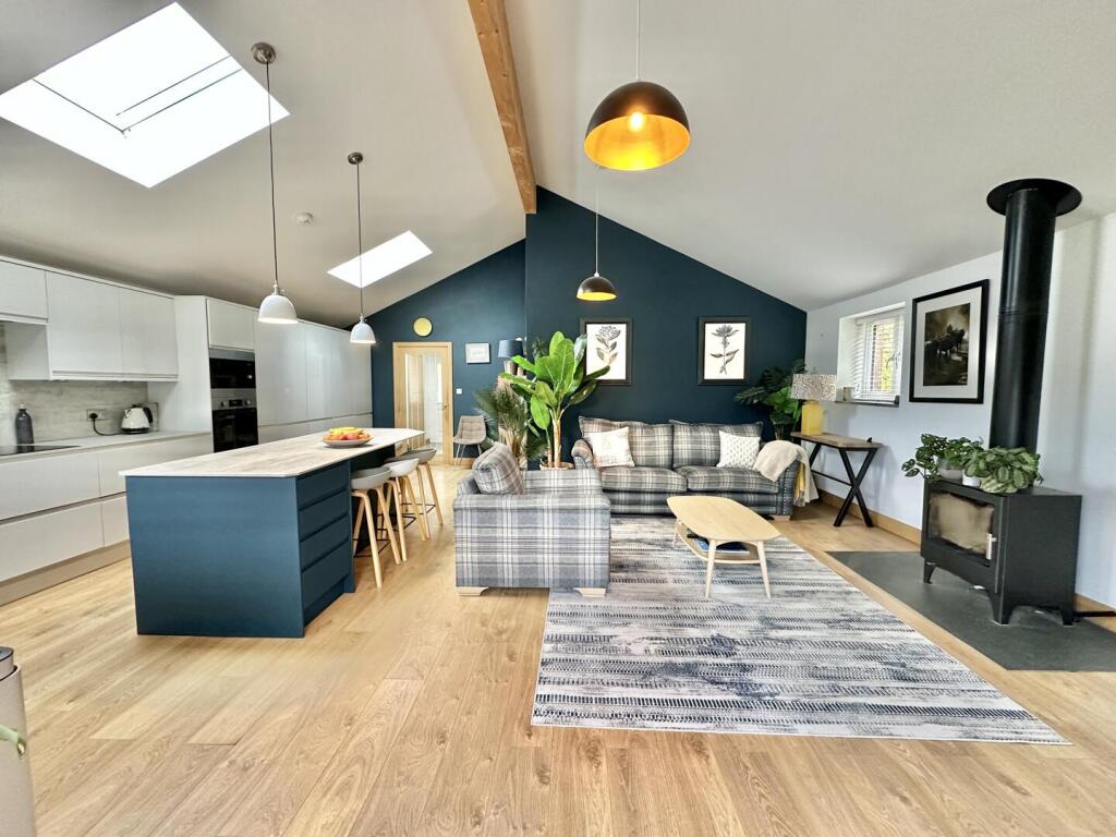 House in Truro - View 2