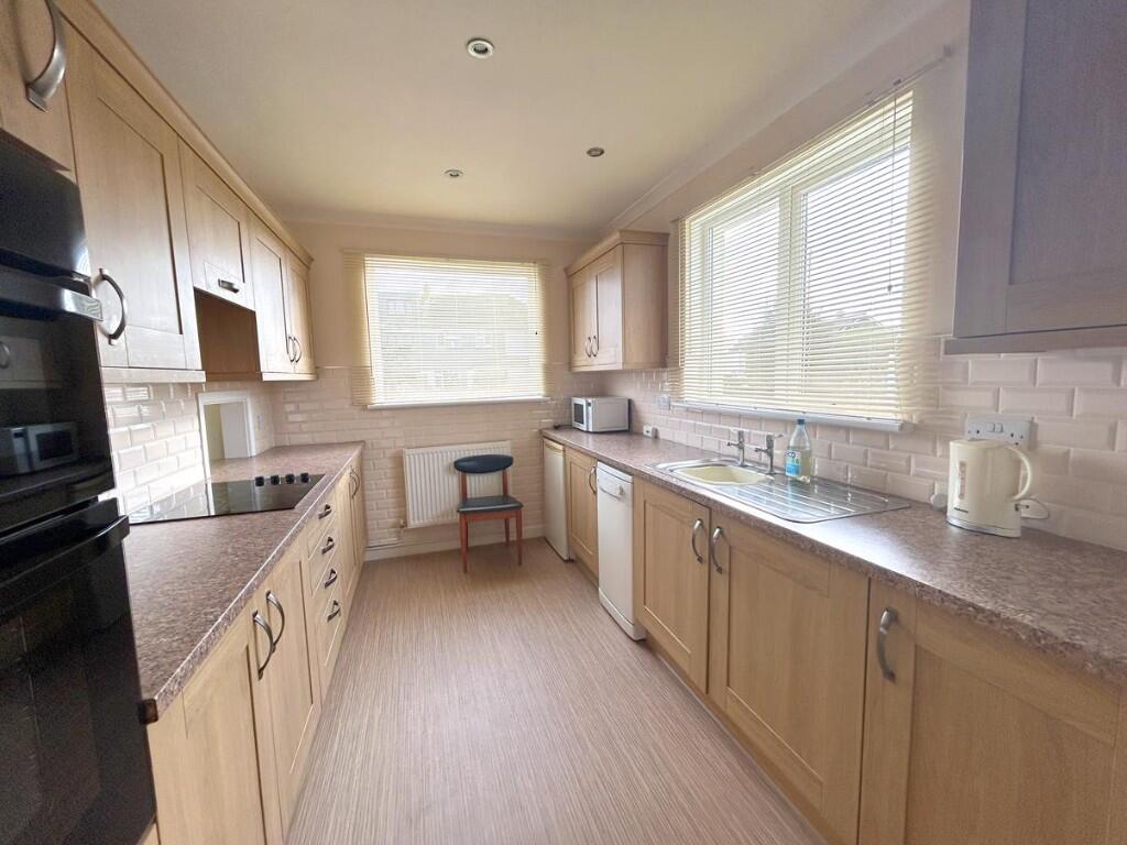 Barton Close, Helston photo 3