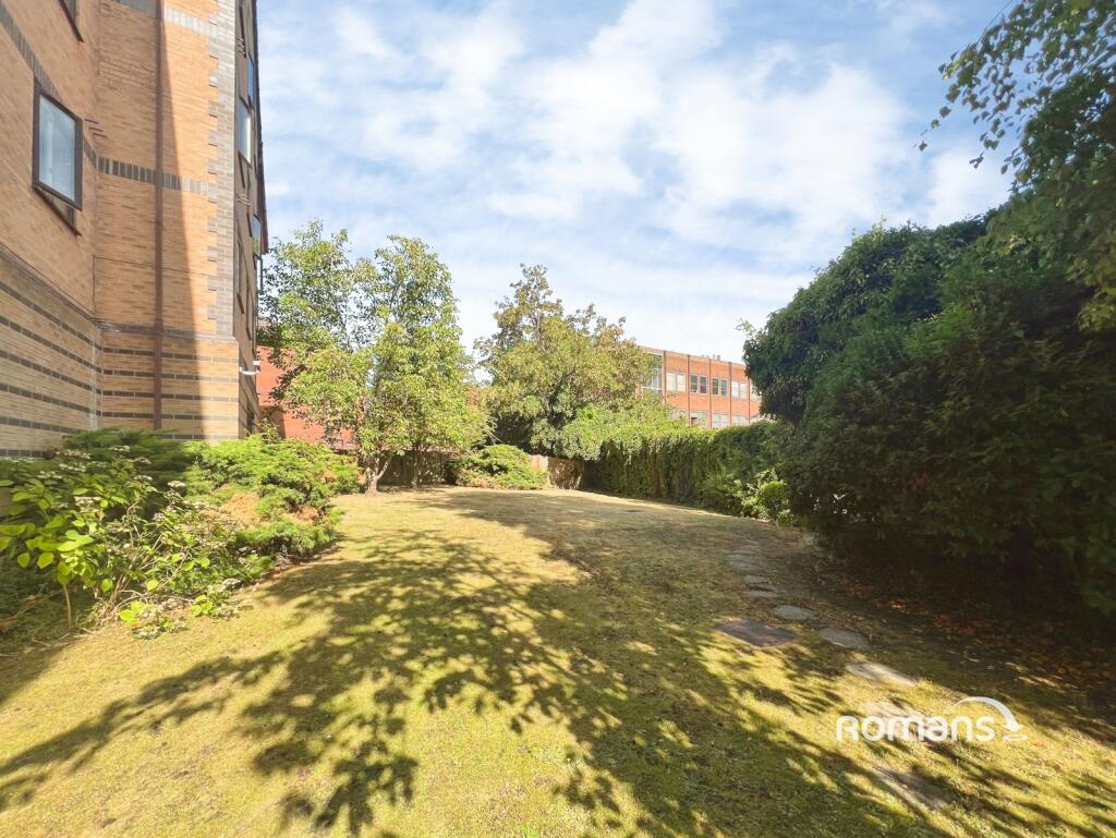 Property photo 8