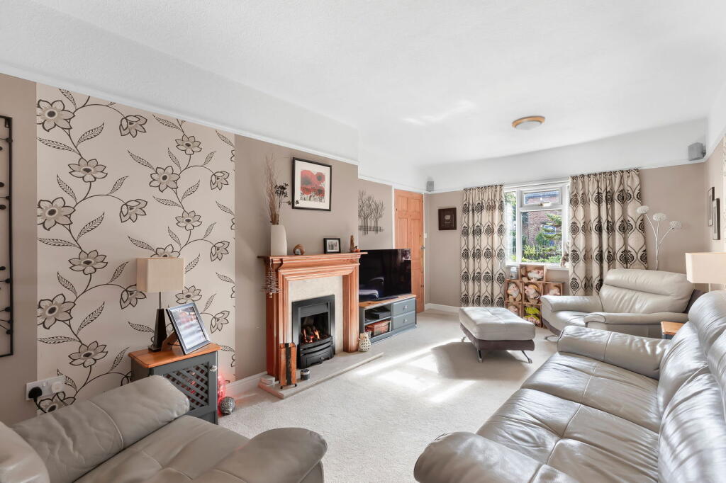 Airedale Avenue, Cottingley, Bingley, BD16 1TL - View 2