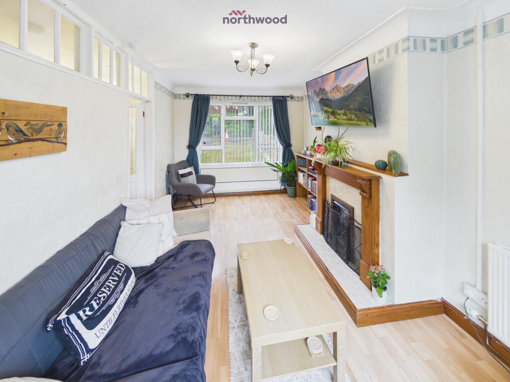 Allington Drive, Wrexham, LL13 photo 4