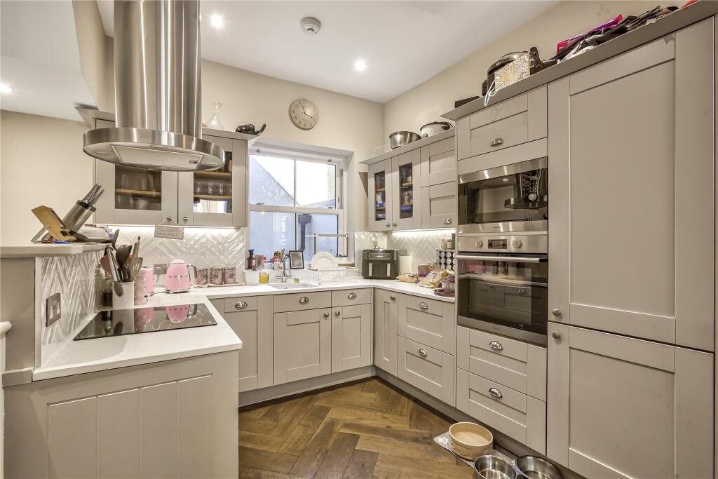 Main image of property: Munster Road, London, SW6