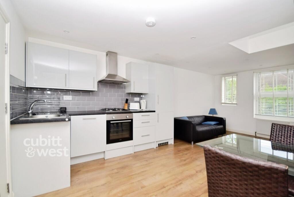 Main image of property: Lansdowne Road, Purley CR8