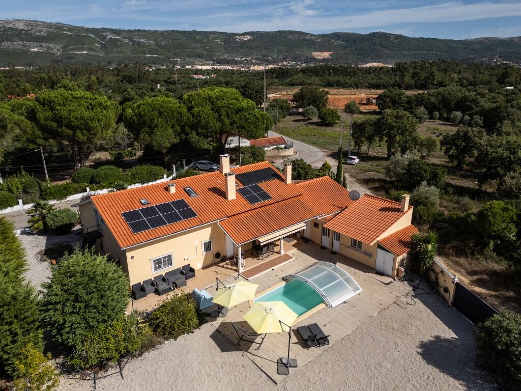 Main image of property: Aljubarrota, Estremadura