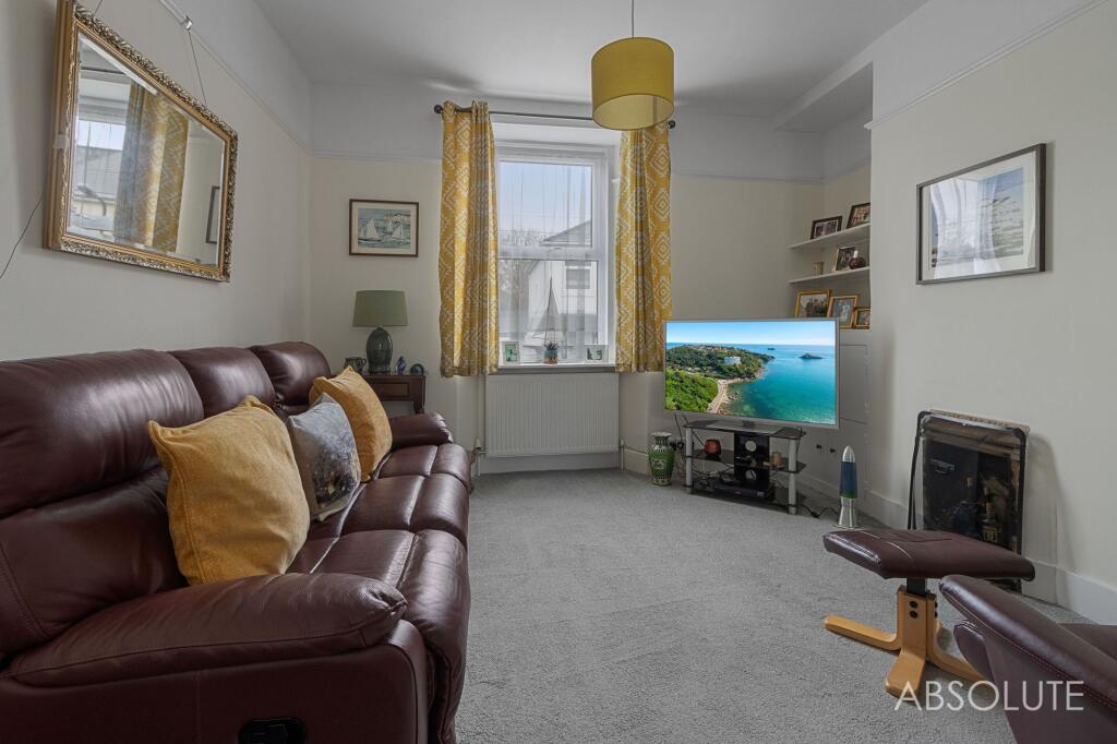 House in Torquay, Torbay - More
