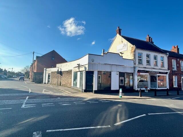 Main image of property: 56 Bartholomew Street, Newbury, West Berkshire, RG14 5QA