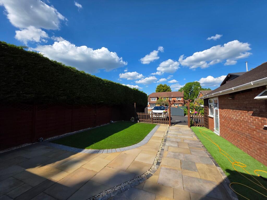 Duffield Road, Woodley, RG5 photo 4