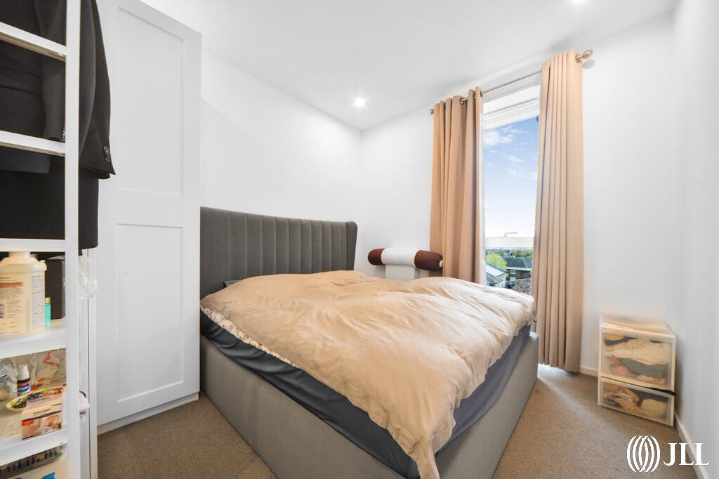 Apartment in London, Mill Meads, West Ham - View 4