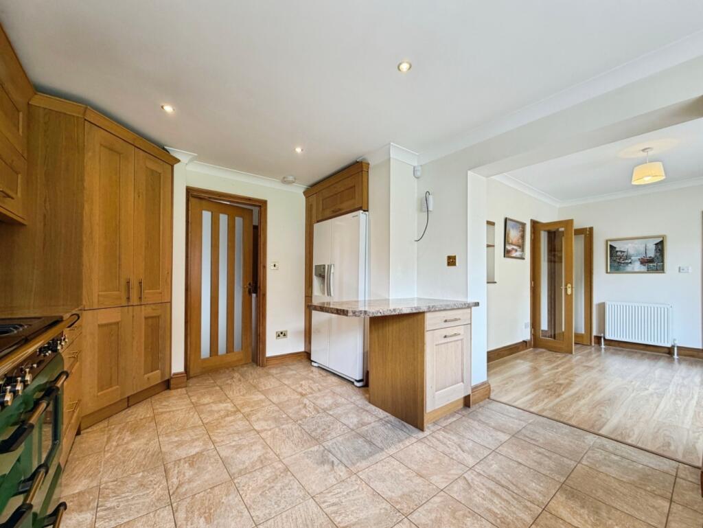 Ashford Road, Kingsnorth - More