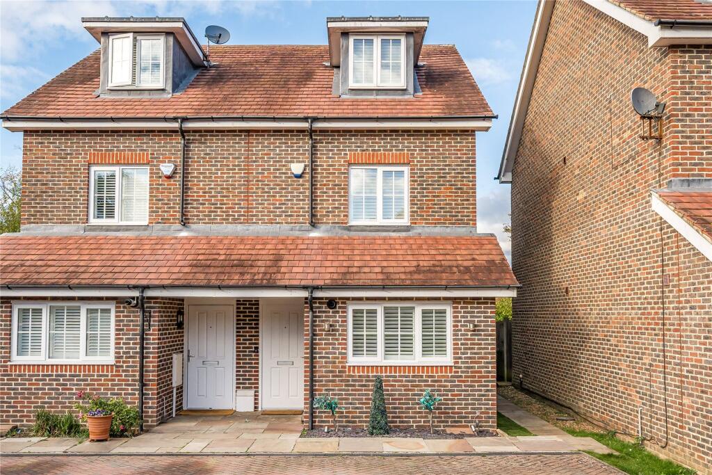 Main image of property: Cheyne Park Drive, West Wickham