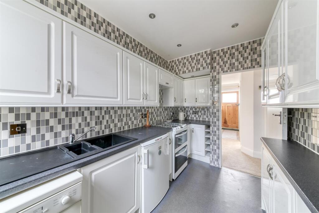 House in London - View 4