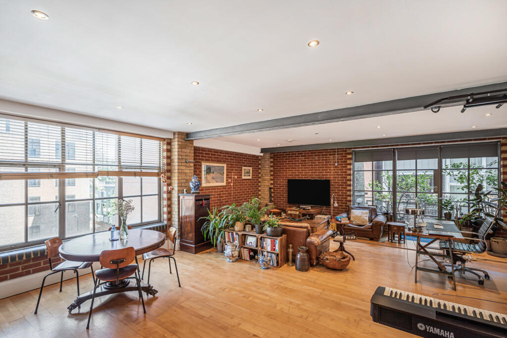 Main image of property: Shepherdess Place, London, N1