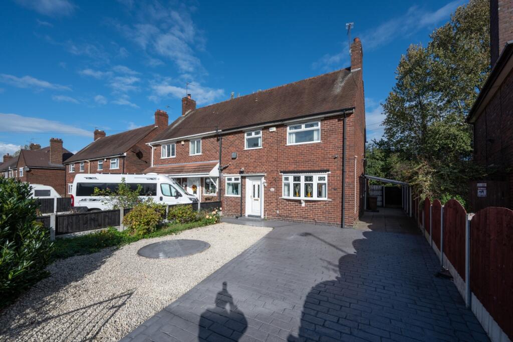 3-bed semi-detached on Burns Road, Wednesbury, WS10, £260,000