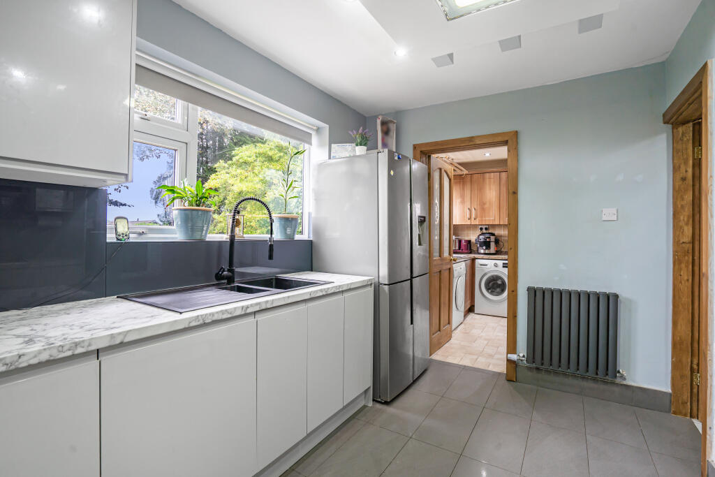Amberley Close, Bolton, BL3 photo 5
