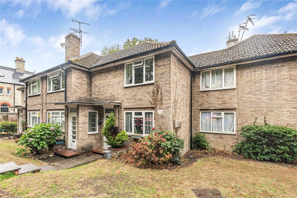 Main image of property: Barnet Lane, Elstree, Borehamwood, Hertfordshire, WD6