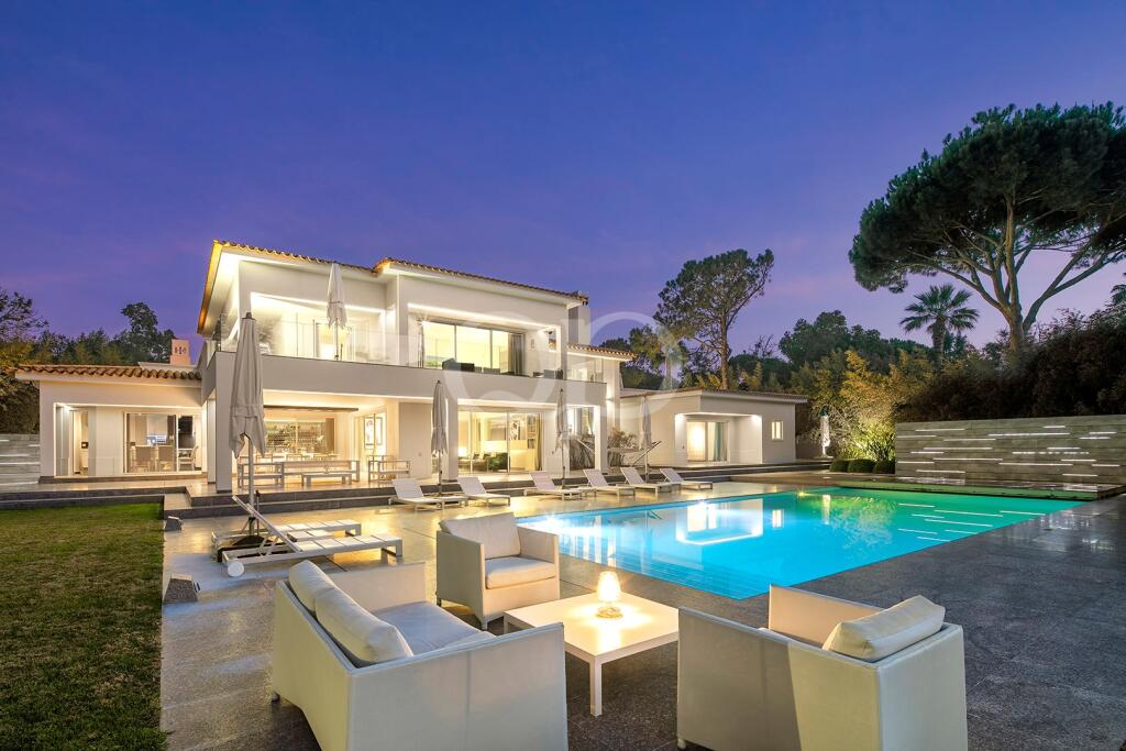 Main image of property: Algarve, Almancil