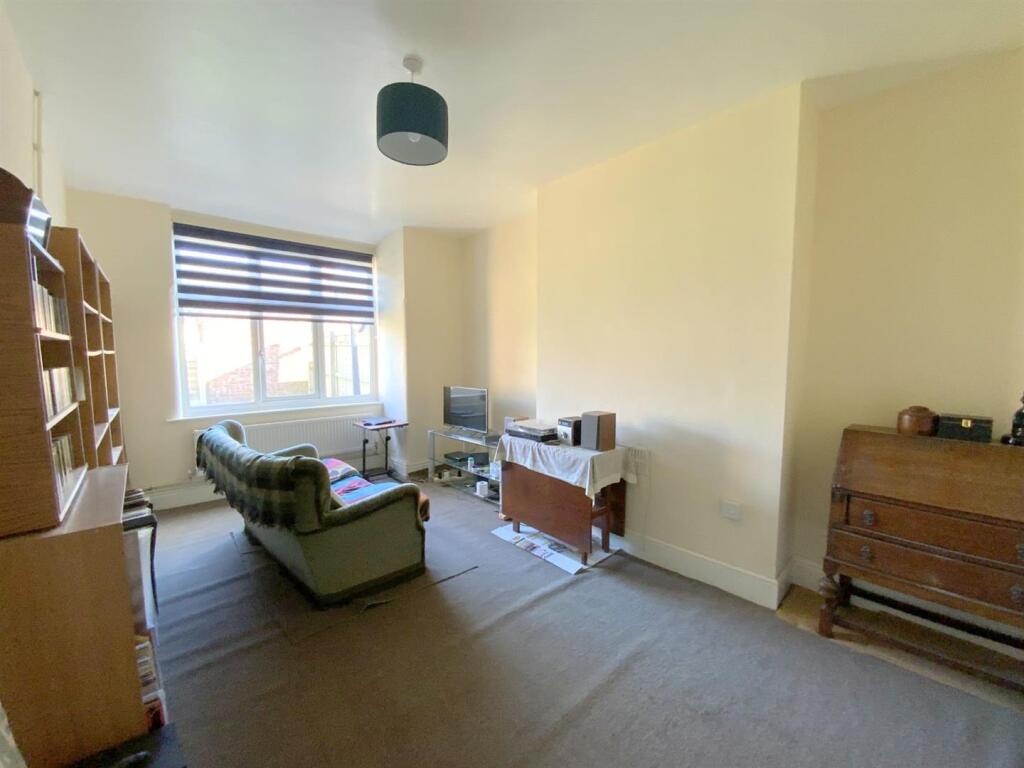 Weelsby Grove, Grimsby photo 3