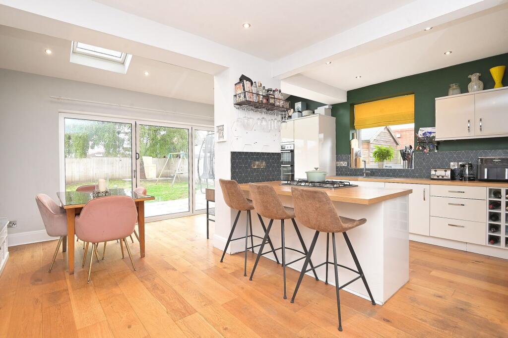 House in Harrogate - View 2