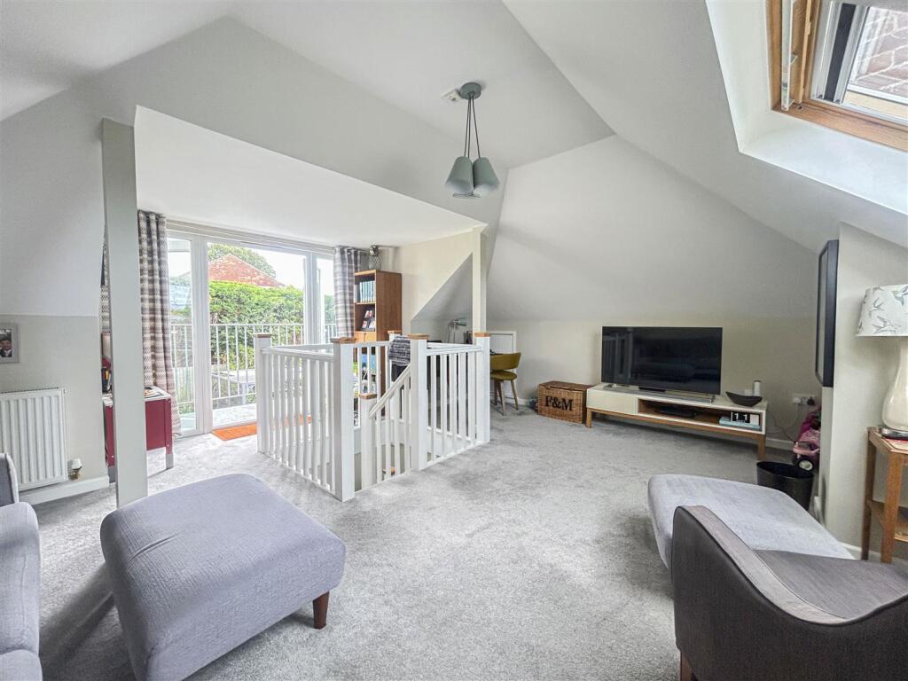 House in Weymouth, Dorset - View 3