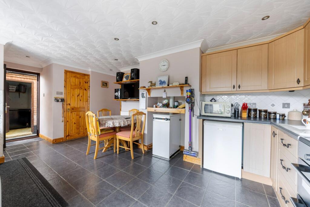House in Ipswich - View 5