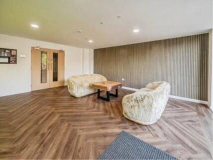 Apartment in Birmingham, Sparkhill - View 2