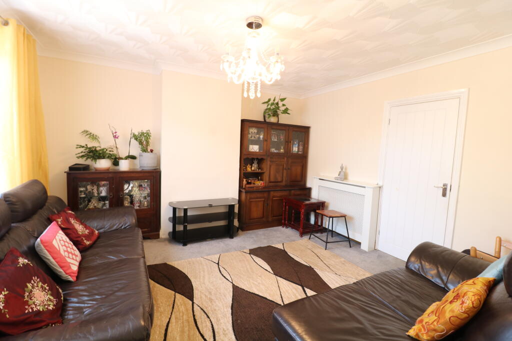 House in Maidstone, Kent - View 2