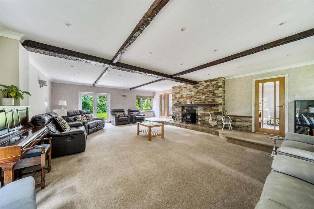 House in Plymouth - View 4