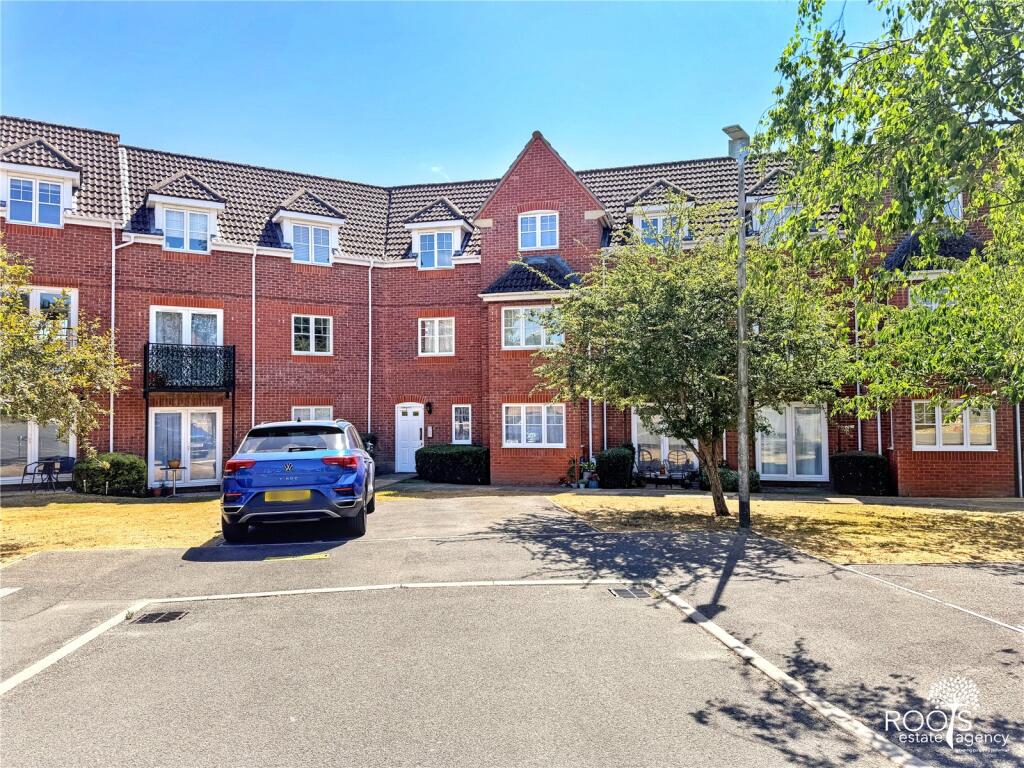 Main image of property: Fennel Court,, Thatcham, Berkshire, RG18