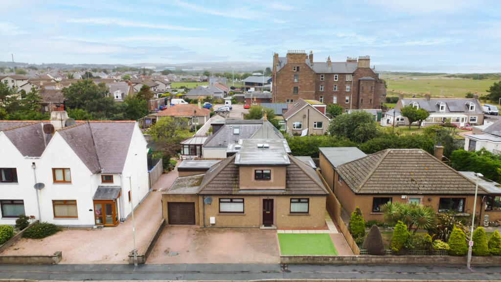 House in Dundee, Angus - View 5
