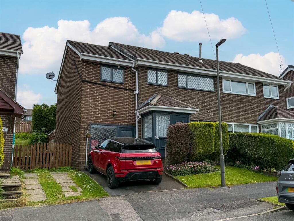 Main image of property: Berwick Road, Buxton, Derbyshire