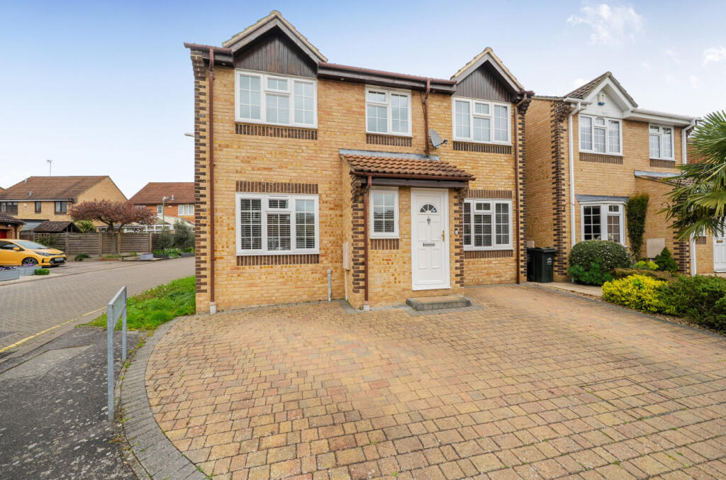 Main image of property: Cowley Avenue, Worcester Park, Greenhithe, Kent, DA9