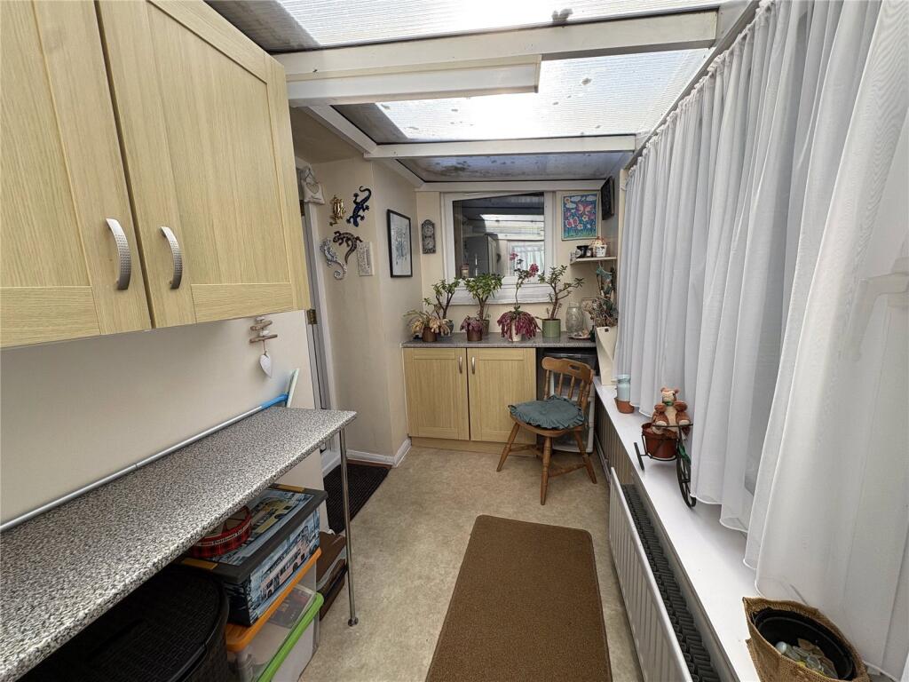 House in Cherwell, Begbroke - More